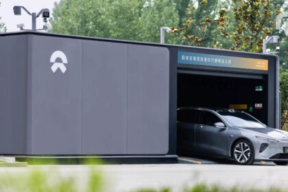 Battery Swap Station 31.jpg