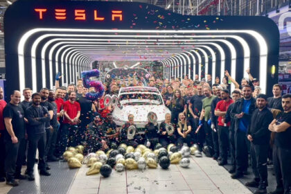 Teska 500k Giga Berlin.jpg