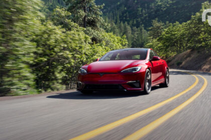 Tesla Model S Restyle 1.jpg