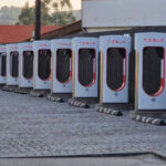 Tesla Superchargeur Fatima Vandalise.jpg