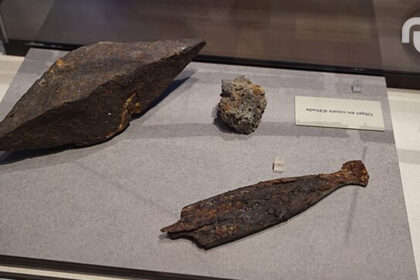 Demi Produit Bi Pyramide 1e Age Du Fer St Imoge 1007435.jpg