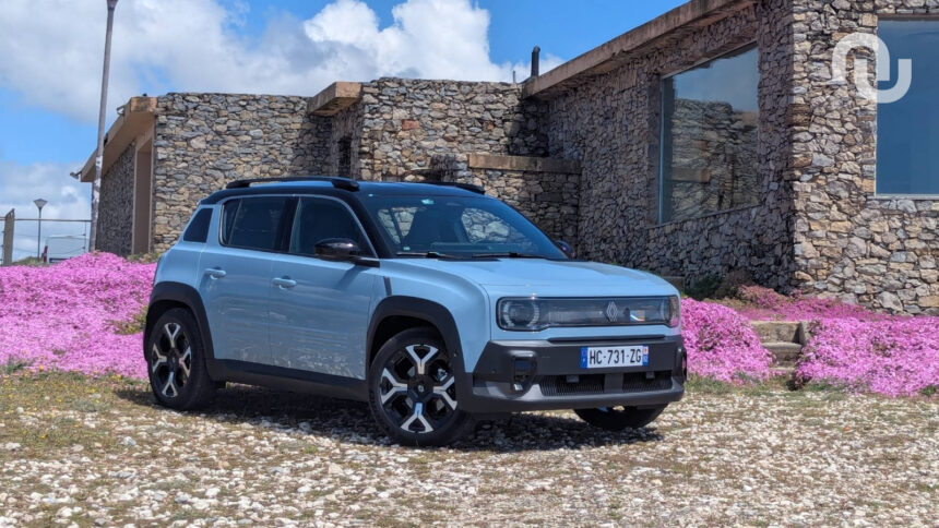 Essai Renault4 Couv.jpg