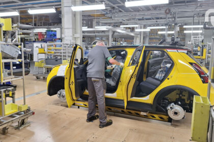 Renault5 Chaine Assemblage2.jpg