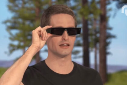 Evan Spiegel Snap Ar.jpg