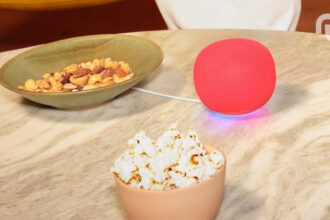 Google Home Speaker 02.jpg