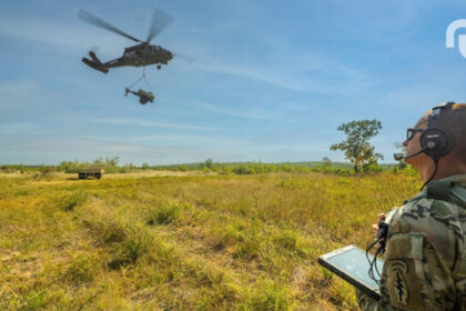 Helicoptere Lockheed Martin Black Hawk.jpg