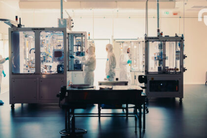 Laboratoire Innovation Cellule Batterie Ampere Renault 3.jpg