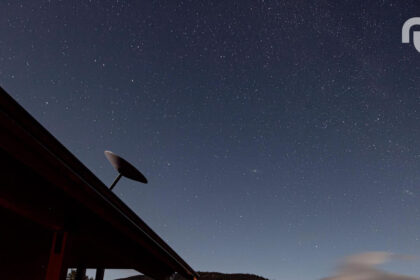 Starlink Parabole Antenne.jpg