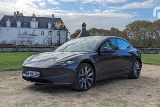 Tesla Model3 2.jpg