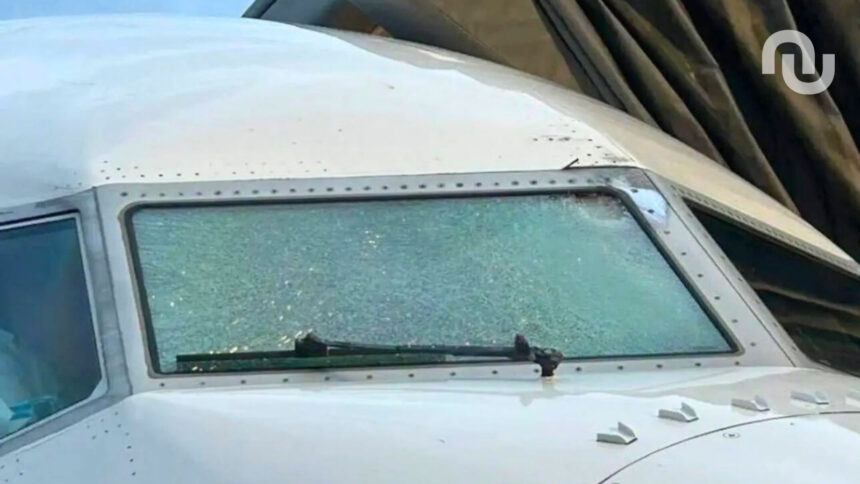 Une Avion Impact.jpg