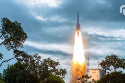 Ariane Arianespace.jpg