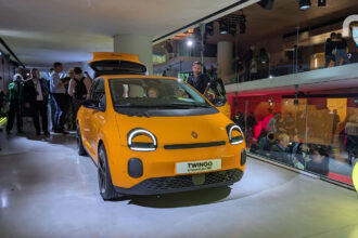 Renault Twingo Reveal 1.jpg